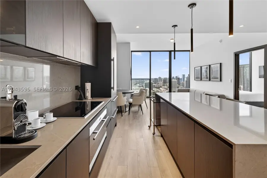 20 NE 11th #4702, Miami, FL 33132 - #3