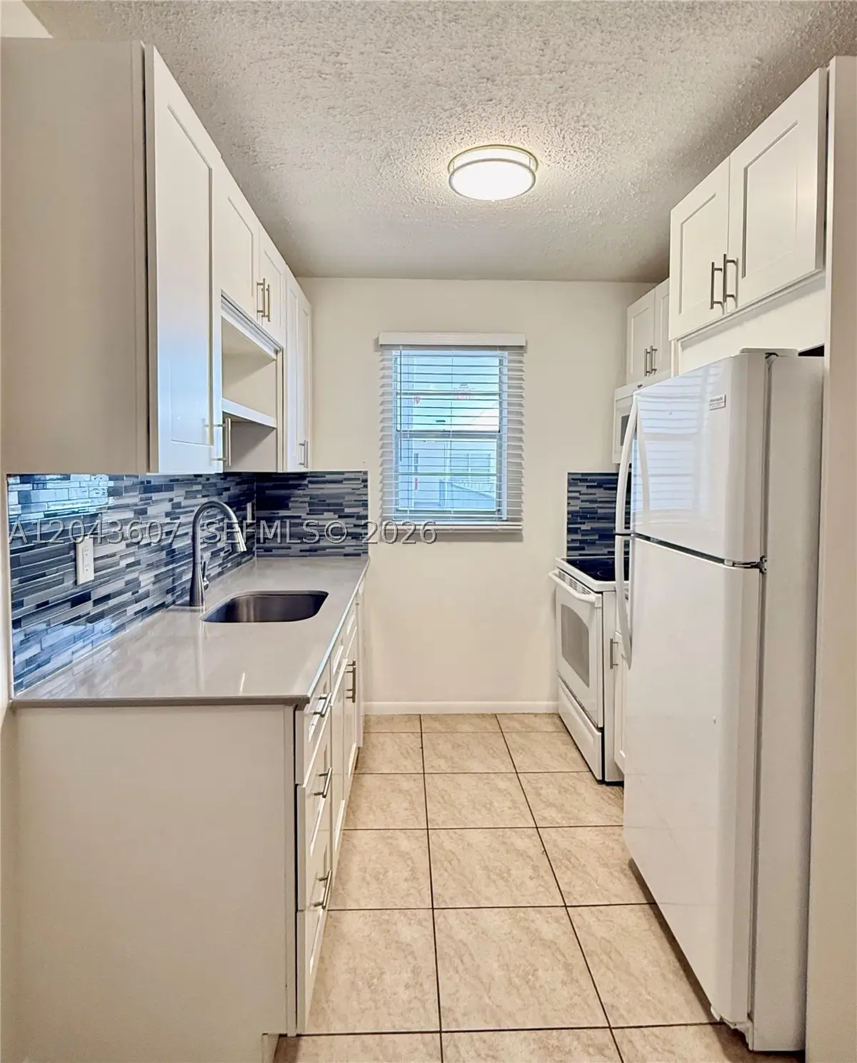 30 SE 4th Ave #206, Hallandale Beach, FL 33009 - #1
