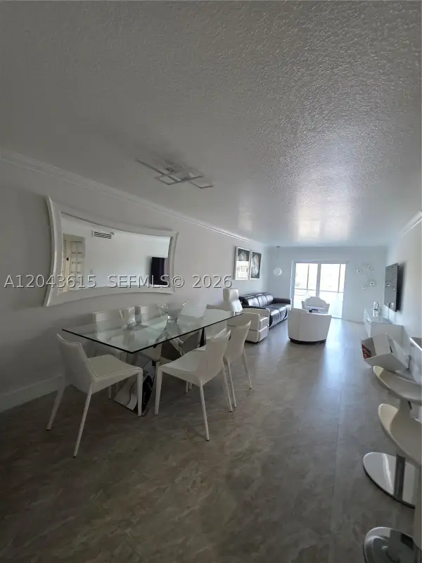 4670 W 13th Ln #206, Hialeah, FL 33012