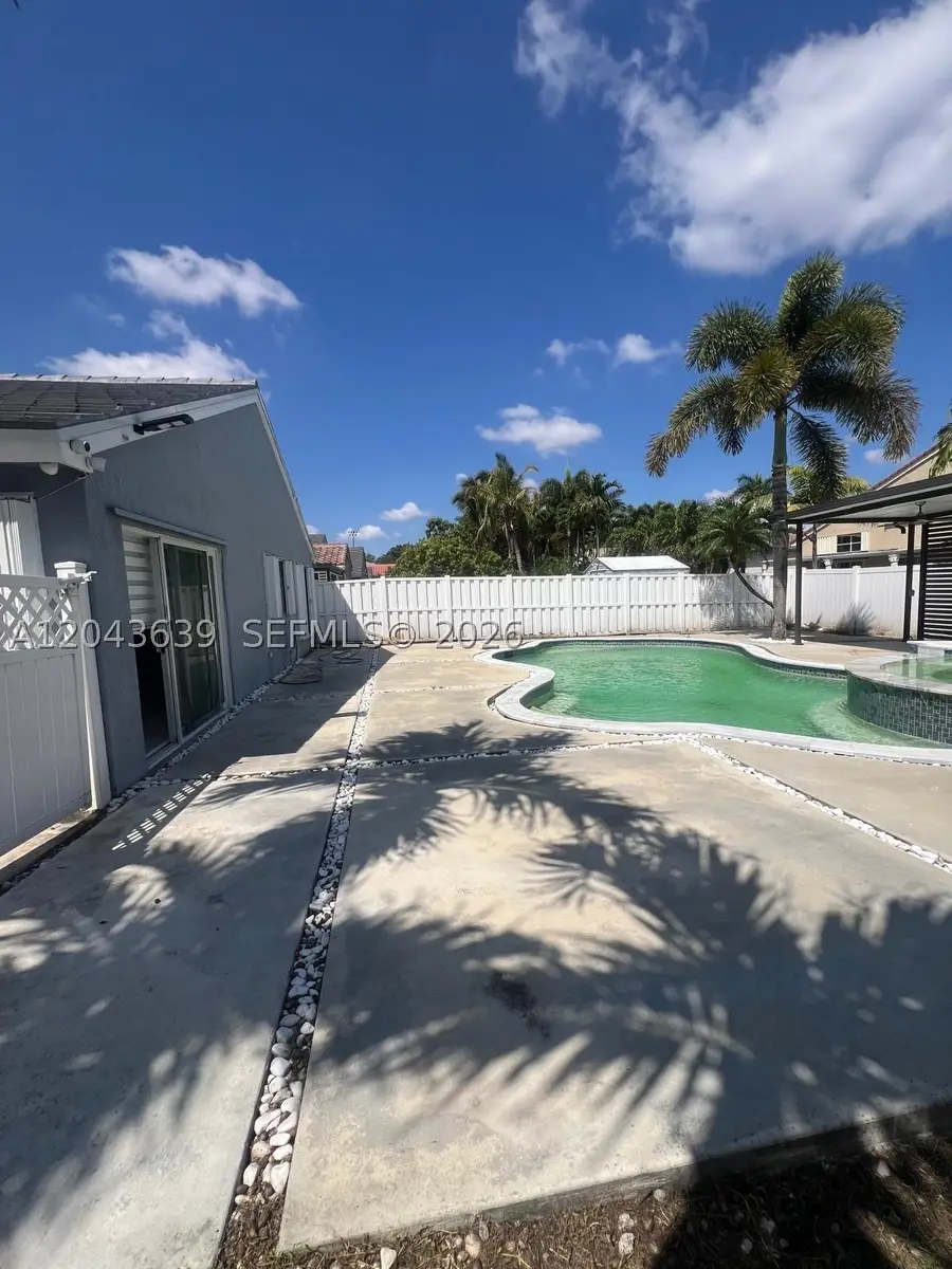 19227 NW 22nd St, Pembroke Pines, FL 33029 - #2