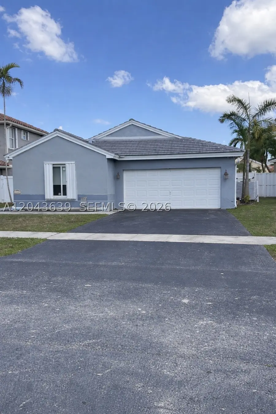 19227 NW 22nd St, Pembroke Pines, FL 33029 - #3