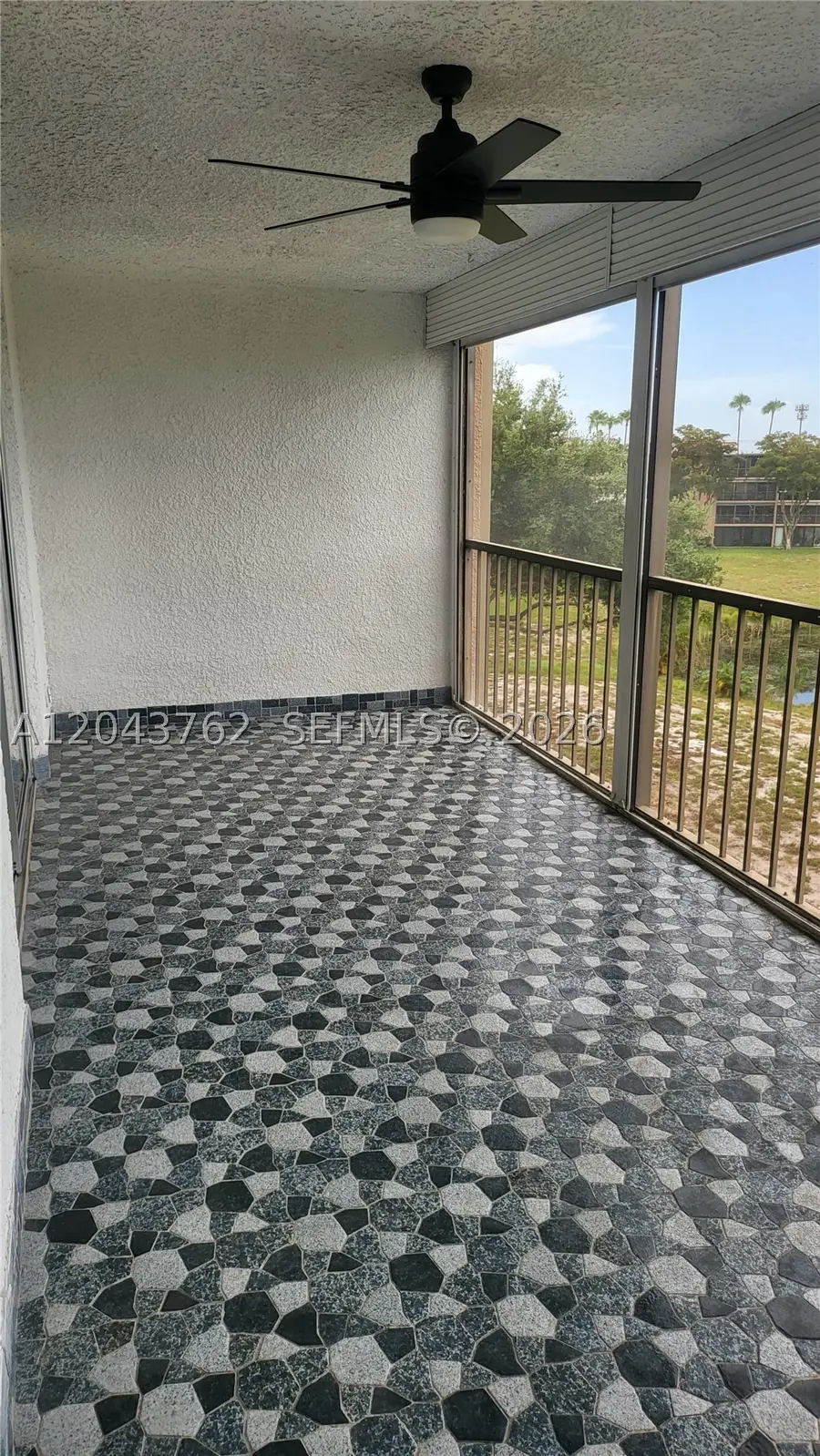 7220 Lake Cir Dr #406, Margate, FL 33063 - #3