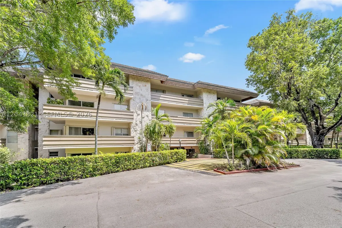 1205 Mariposa Ave #307, Coral Gables, FL 33146 - #1
