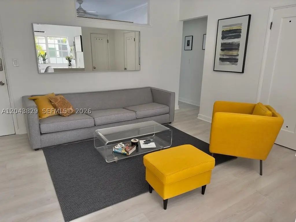 836 10th St #5, Miami Beach, FL 33139 - #1
