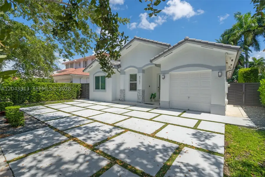 8757 NW 139 Ter, Miami Lakes, FL 33018 - #2