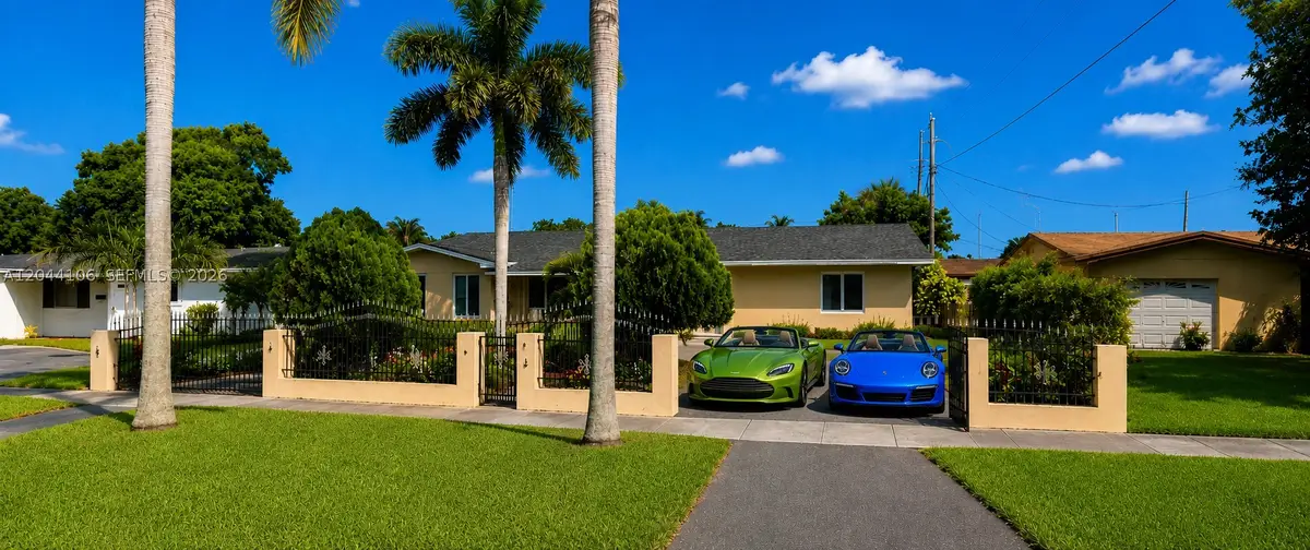 915 NW 175th St, Miami Gardens, FL 33169 - #1