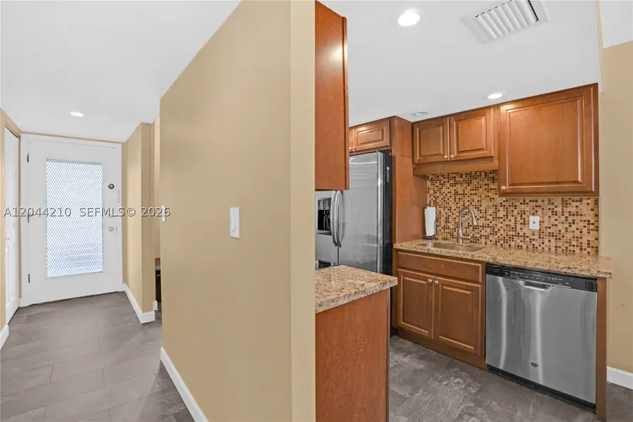 2901 NW 48th Ave #355, Lauderdale Lakes, FL 33313 - #3