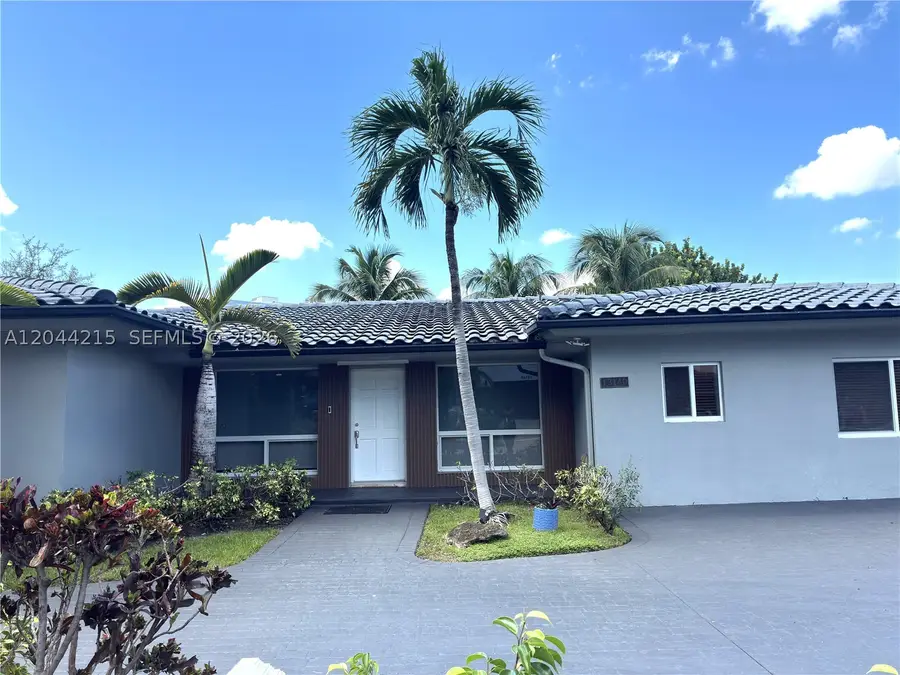 13140 Coronado Dr, North Miami, FL 33181 - #3
