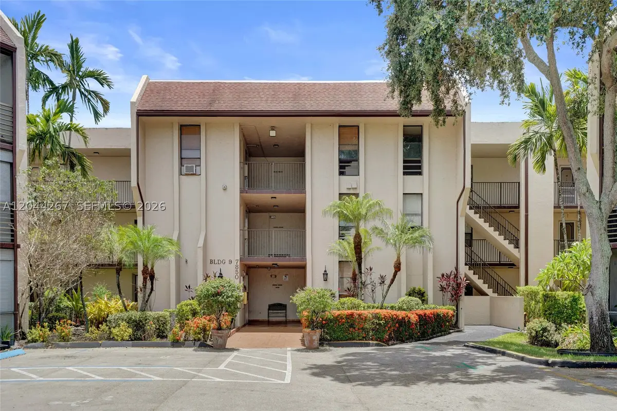 7850 W Mcnab Rd #210, Tamarac, FL 33321 - #1