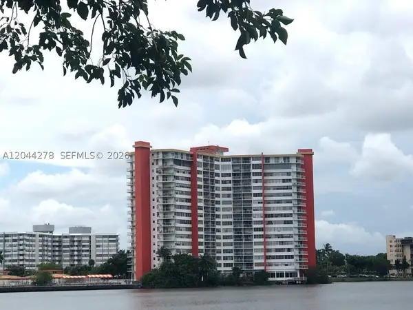 Address Withheld By Seller, Miami, FL 33179