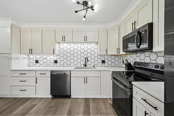 5016 50th Way, West Palm Beach, FL 33409