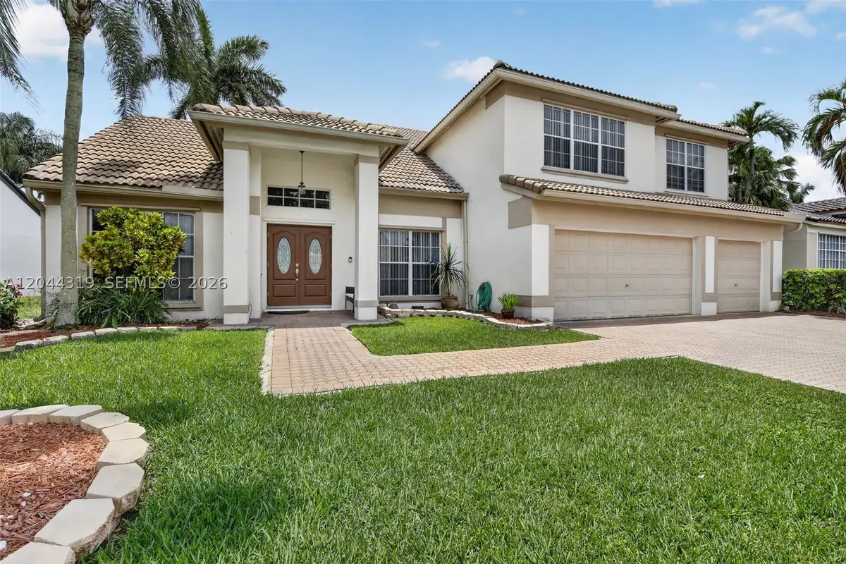 19322 NW 11th St, Pembroke Pines, FL 33029 - #1
