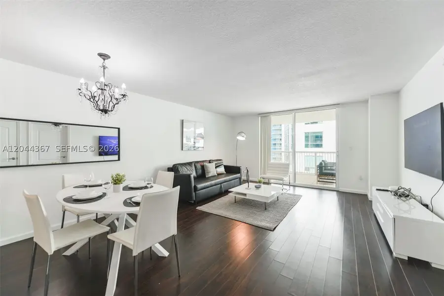 1200 Brickell Bay Dr #3614, Miami, FL 33131 - #3