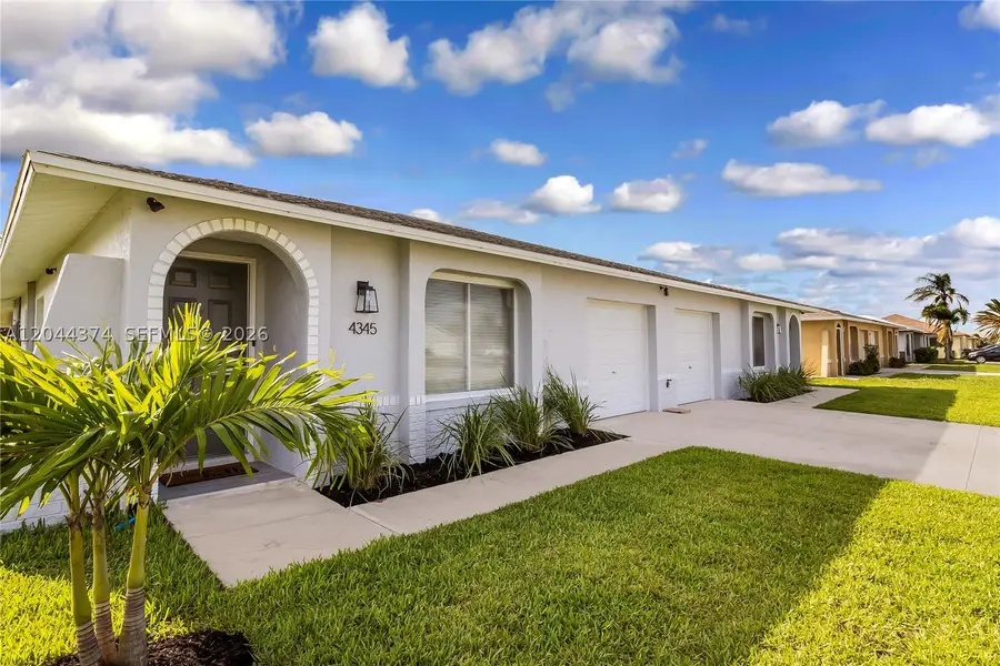 4345/4347 Skyline Blvd, Cape Coral, FL 33914 - #2