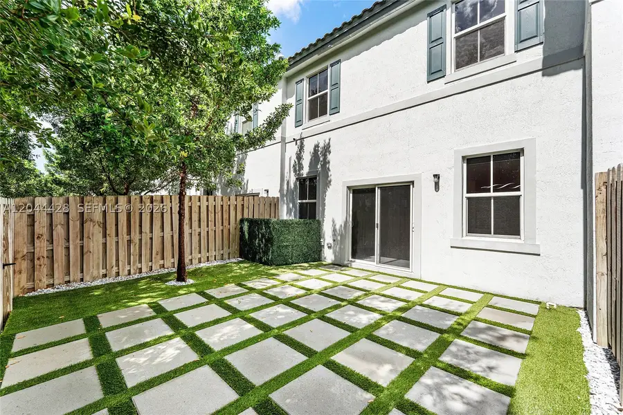 4669 NW 118th Ave, Coral Springs, FL 33076 - #2