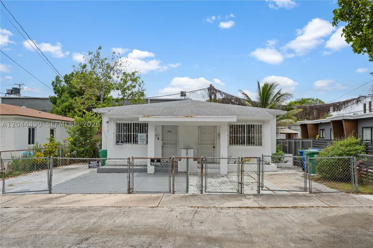 370 NE 55th St, Miami, FL 33137 - #1