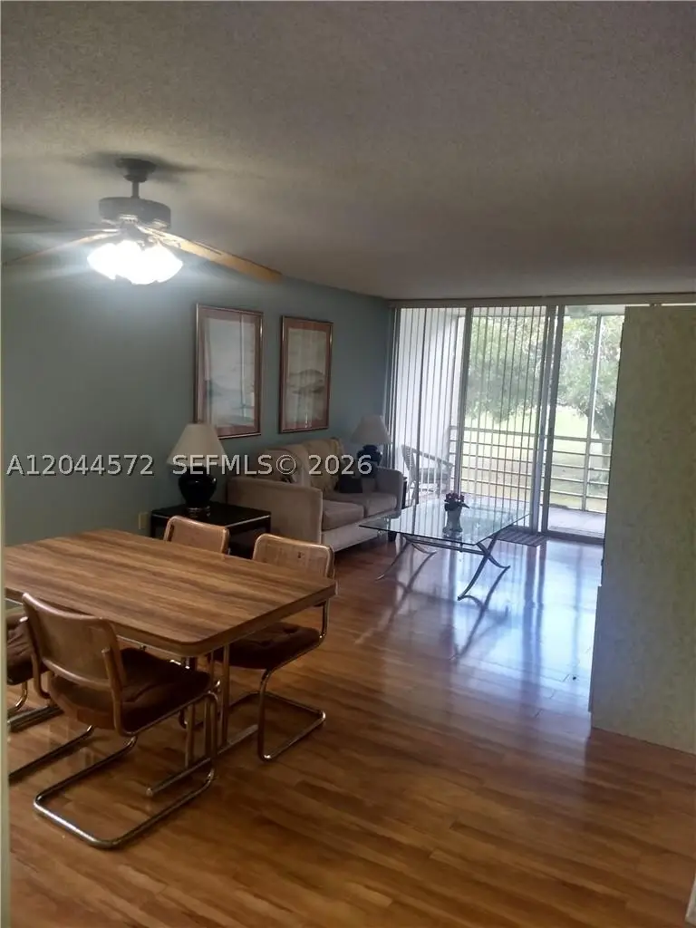 9410 Tangerine Pl #204, Davie, FL 33324 - #2