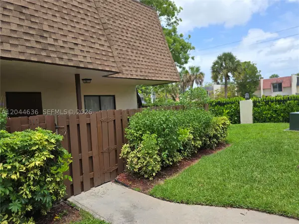 Address Withheld By Seller, North Lauderdale, FL 33068