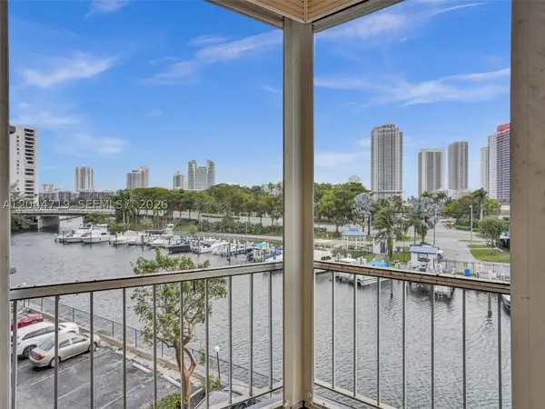 200 Diplomat Pkwy #432, Hallandale Beach, FL 33009