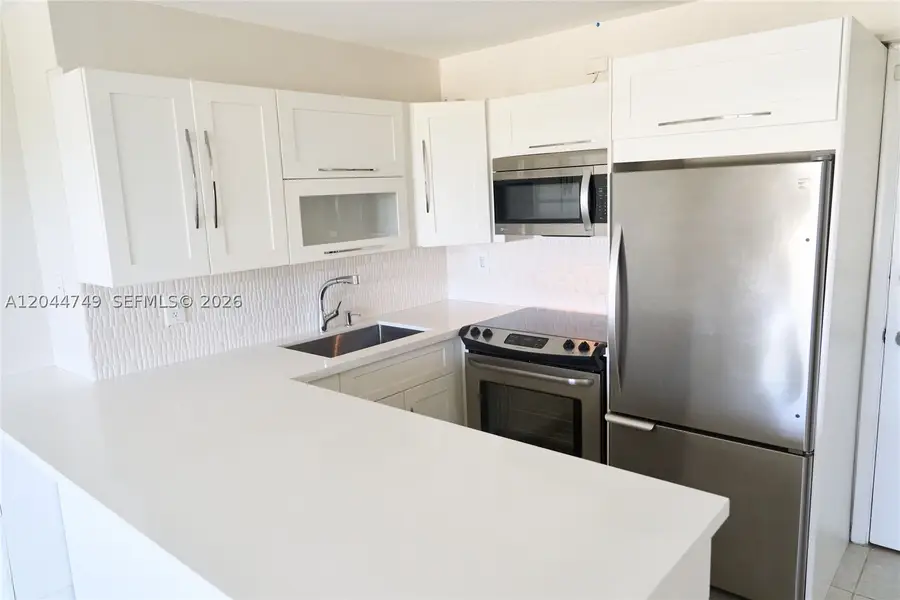 3000 N Ocean Blvd #407, Fort Lauderdale, FL 33308 - #2