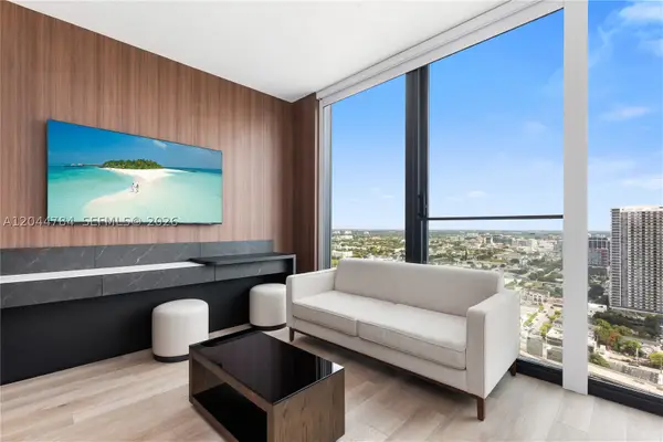 20 NE 11th #2905, Miami, FL 33132