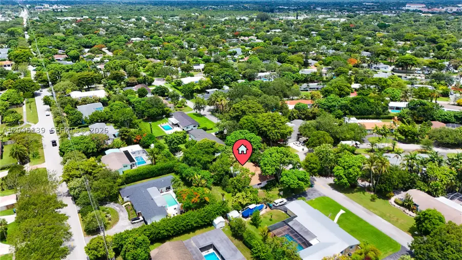 8340 SW 151st St, Palmetto Bay, FL 33158 - #3