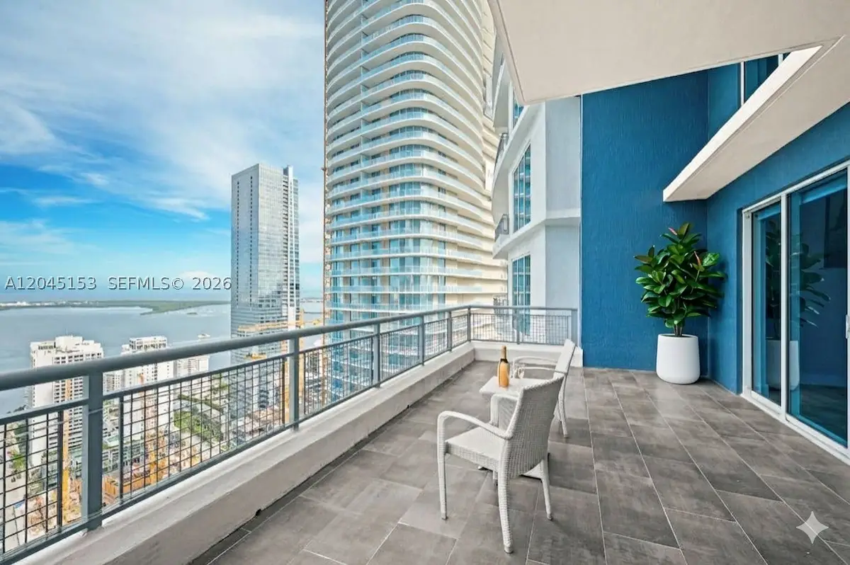 60 SW 13th St #4002, Miami, FL 33130 - #1