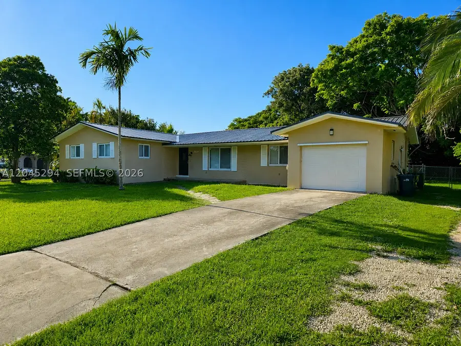 10521 SW 125th St, Miami, FL 33176 - #2
