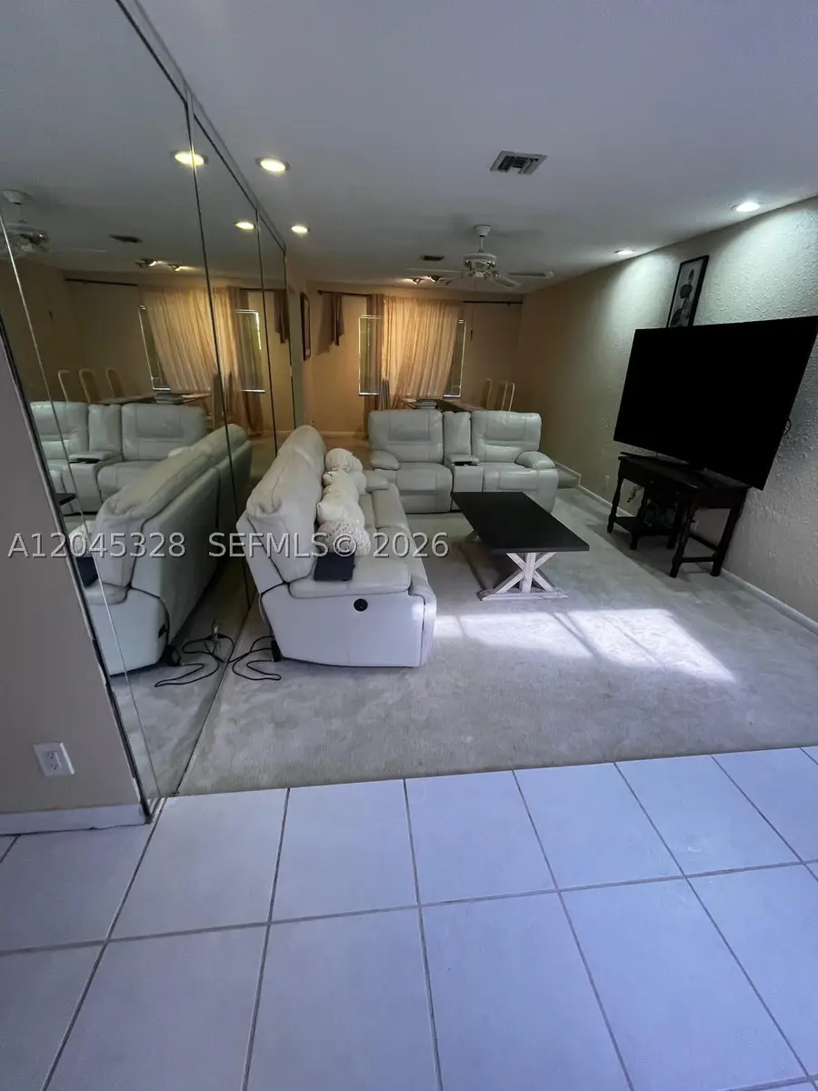 11540 NW 40th St, Coral Springs, FL 33065 - #3
