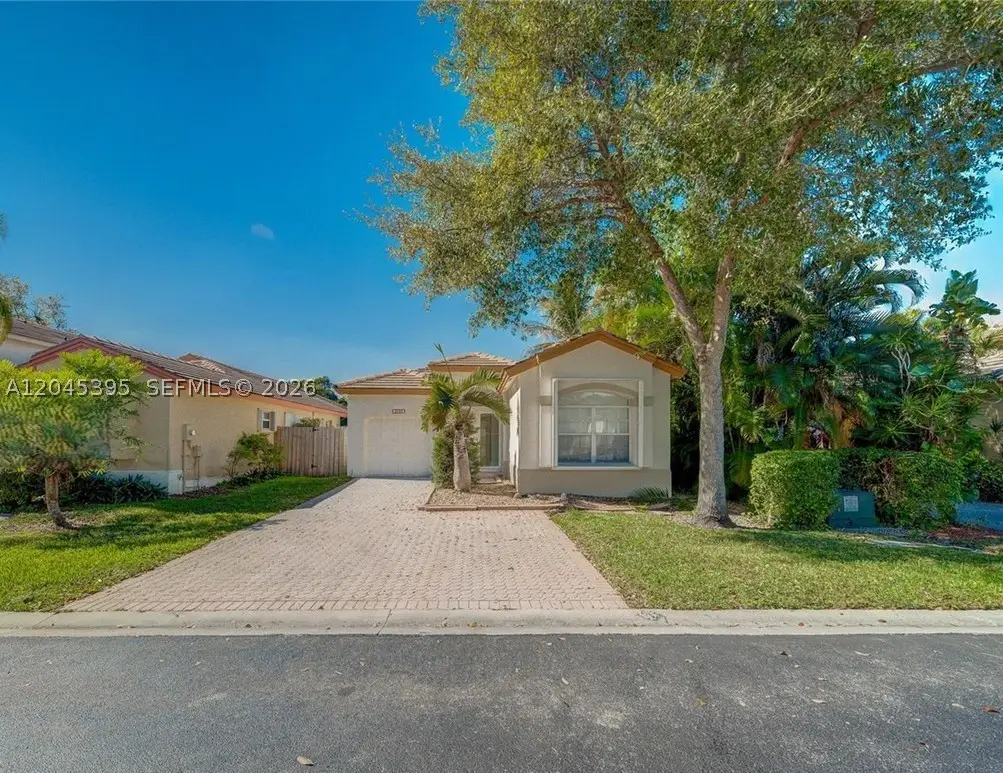2924 NW 99th Pl, Doral, FL 33172 - #1