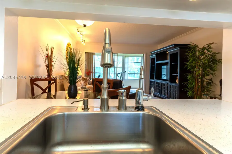 8814 W Mcnab Rd #204, Tamarac, FL 33321 - #2