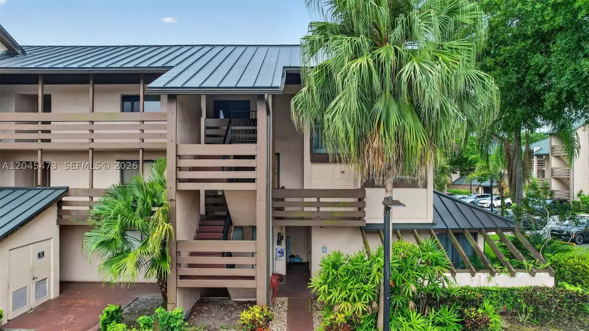 120 SW 96th Ter #204, Plantation, FL 33324 - #1