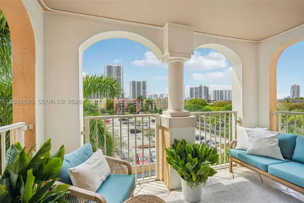 19701 E Country Club Dr #5603, Aventura, FL 33180