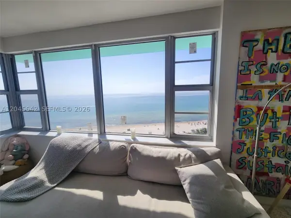 5255 Collins Ave #12E, Miami Beach, FL 33140