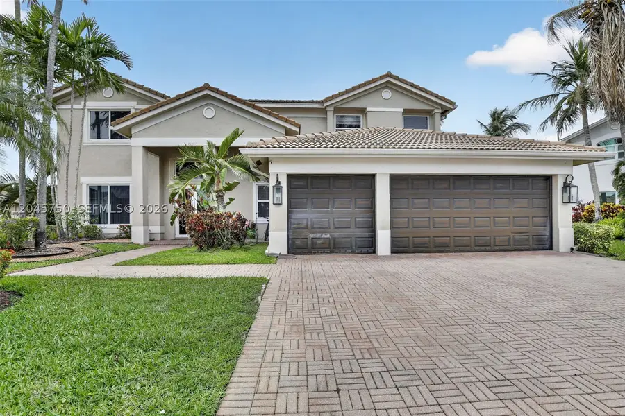 981 Waterside Cir, Weston, FL 33327 - #2