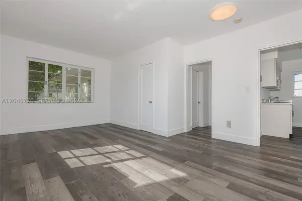 8340 Crespi Blvd #20, Miami Beach, FL 33141