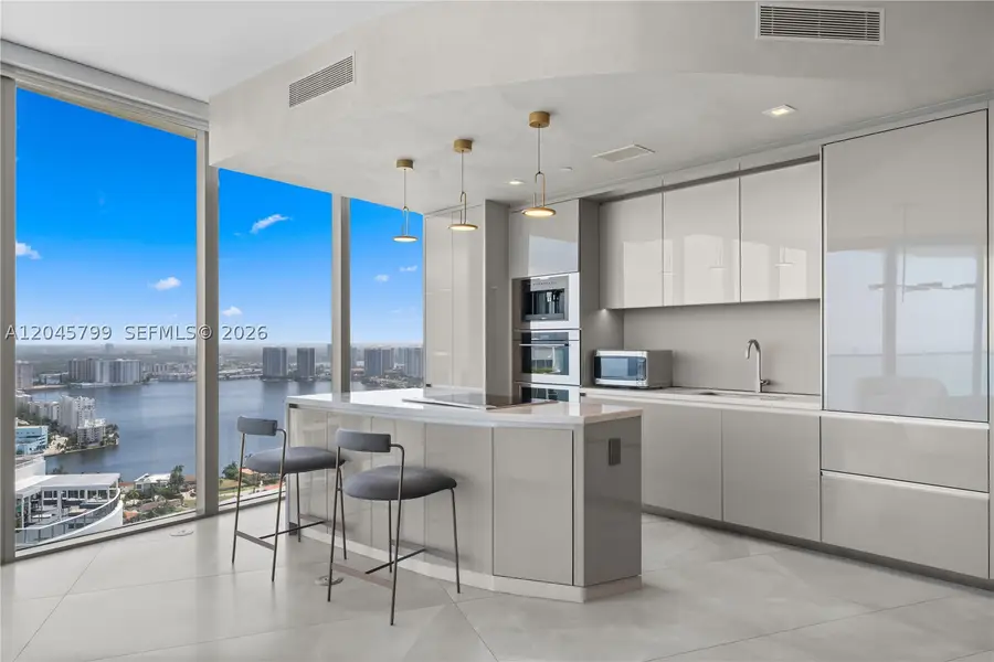 18975 Collins Ave #3204, Sunny Isles Beach, FL 33160 - #2