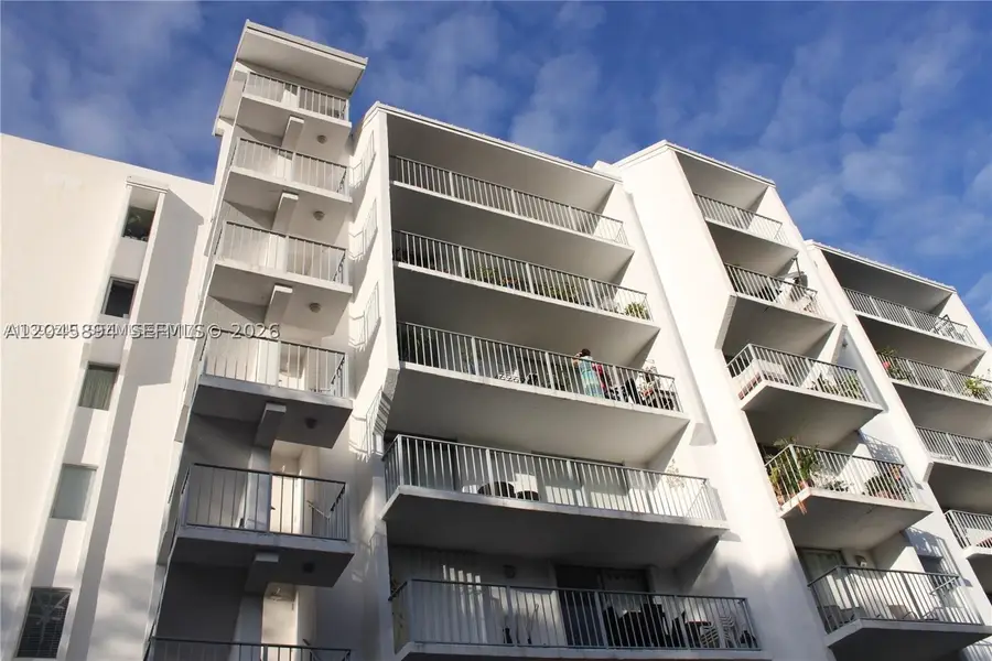 700 NE 63rd St #DPH7, Miami, FL 33138 - #2