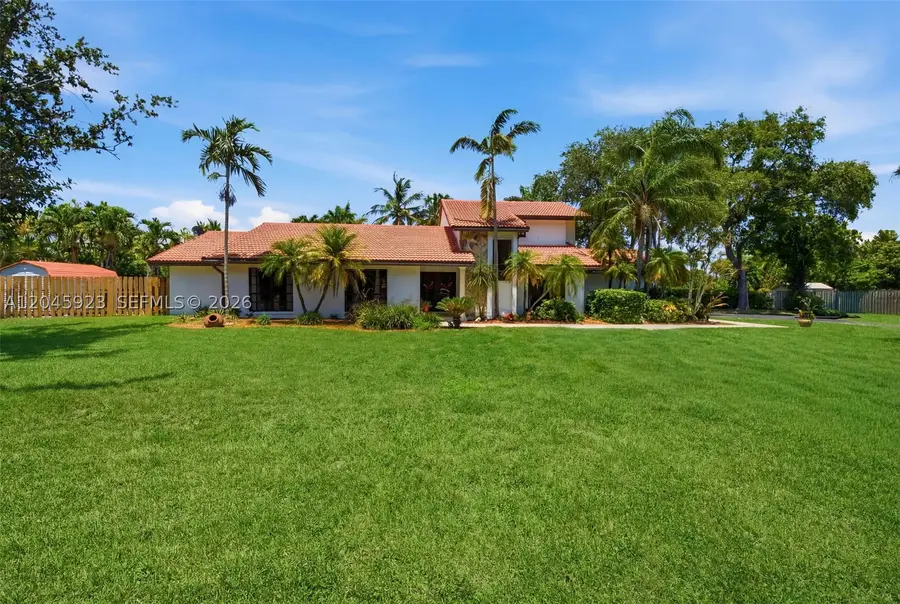 16564 SW 153rd Ct, Miami, FL 33187 - #2