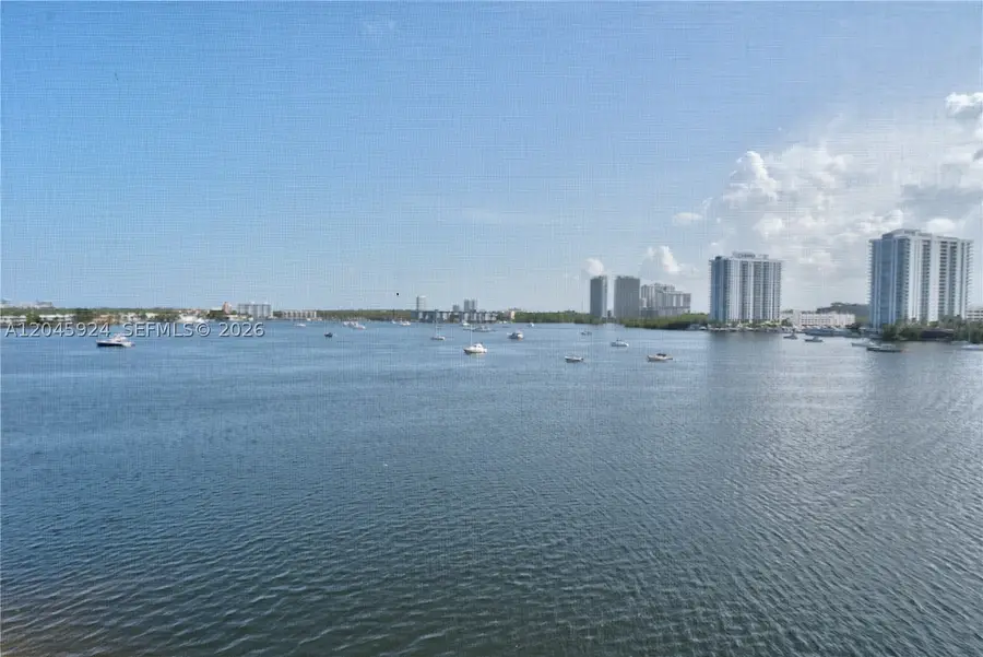 3000 Marcos Dr #P612, Aventura, FL 33160 - #3