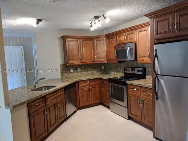 4015 W Mcnab Rd #D210, Pompano Beach, FL 33069