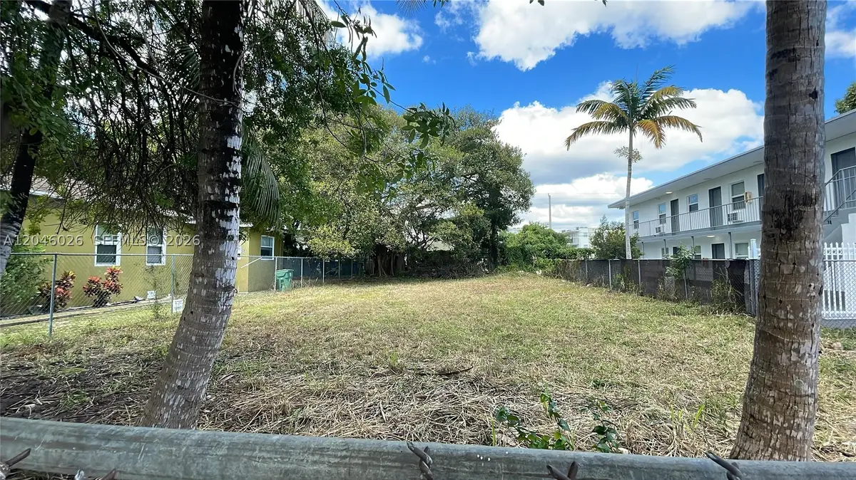 1255 NW 60 St, Miami, FL 33142 - #1