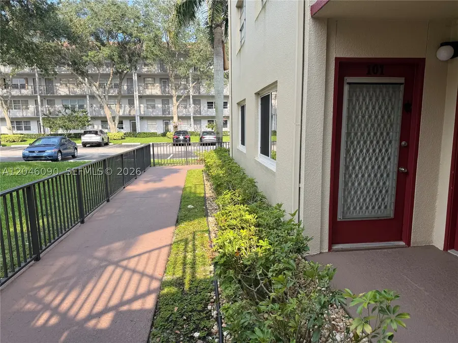 100 SW 132nd Way #101K, Pembroke Pines, FL 33027 - #2