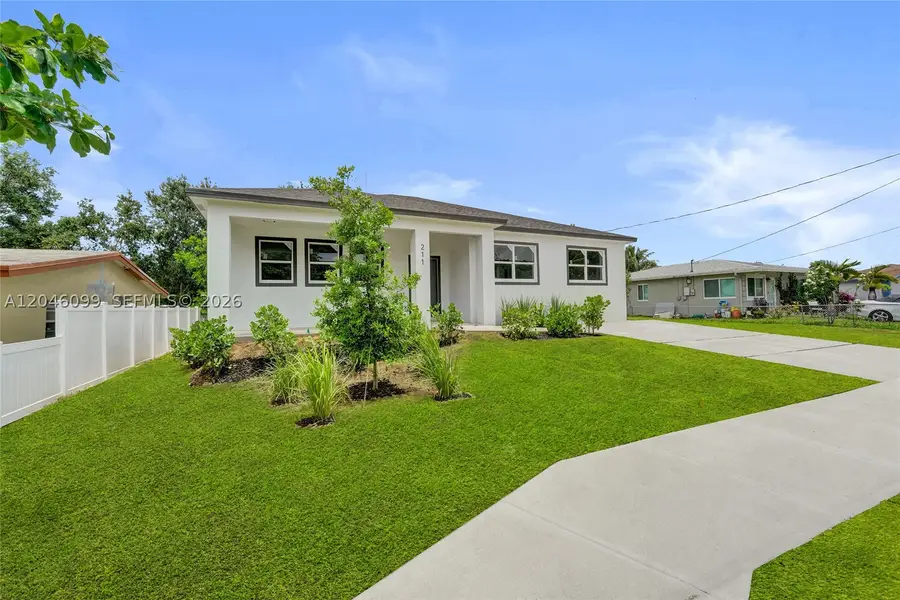 211 NW 14th Ct, Dania Beach, FL 33004 - #3