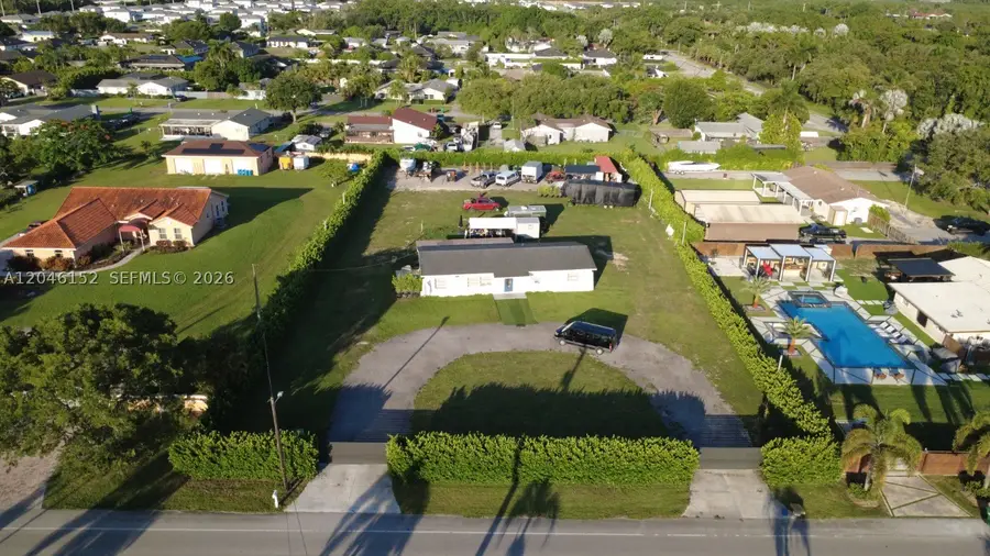 32305 SW 202nd Ave, Homestead, FL 33030 - #2