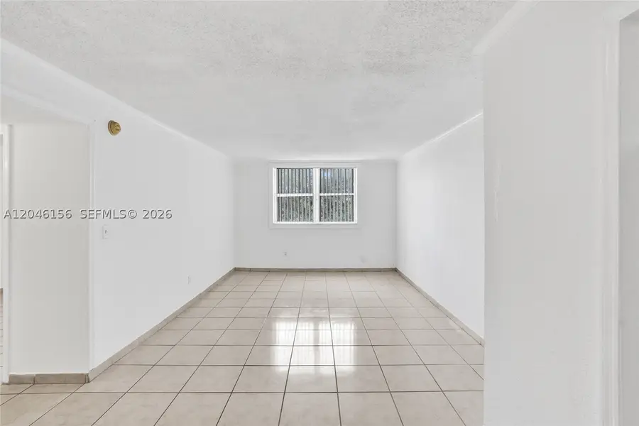 606 W 81st St #323, Hialeah, FL 33014 - #3