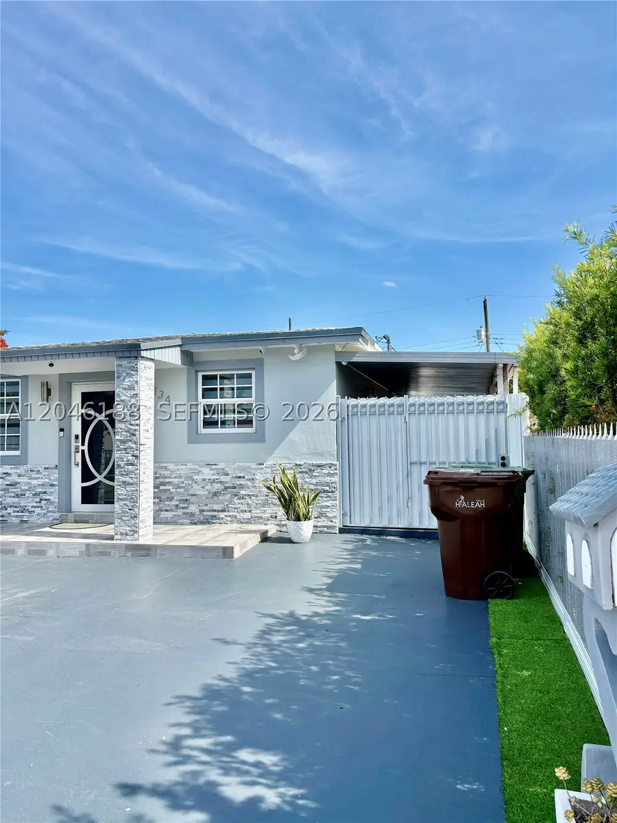734 E 39th St, Hialeah, FL 33013 - #3