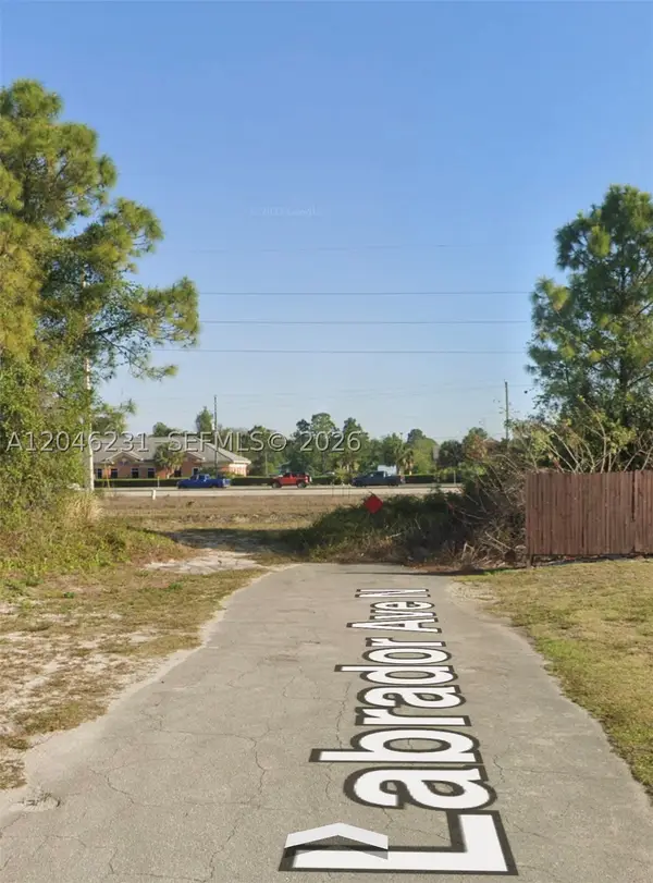 705 Labrador Ave N, Lehigh Acres, FL 33971