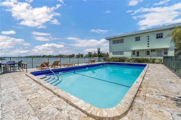 8550 Byron Ave #2G, Miami Beach, FL 33141