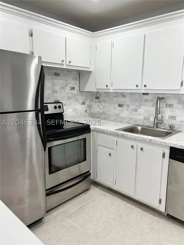 359 Preston I #I, Boca Raton, FL 33434